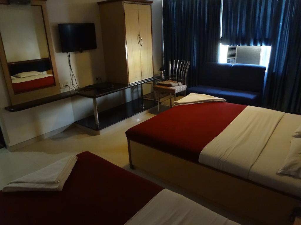 Hotel Ashwin Βομβάη Εξωτερικό φωτογραφία