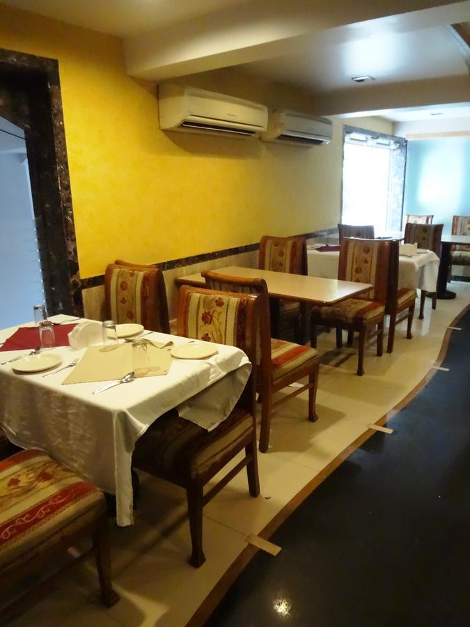 Hotel Ashwin Βομβάη Εξωτερικό φωτογραφία